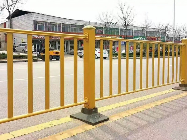 道路护栏